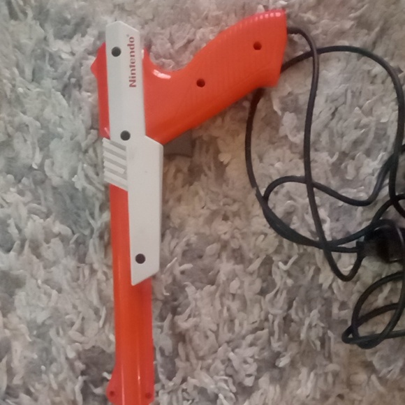 Original NES Nintendo Zapper Gun 1985 - Picture 3 of 5